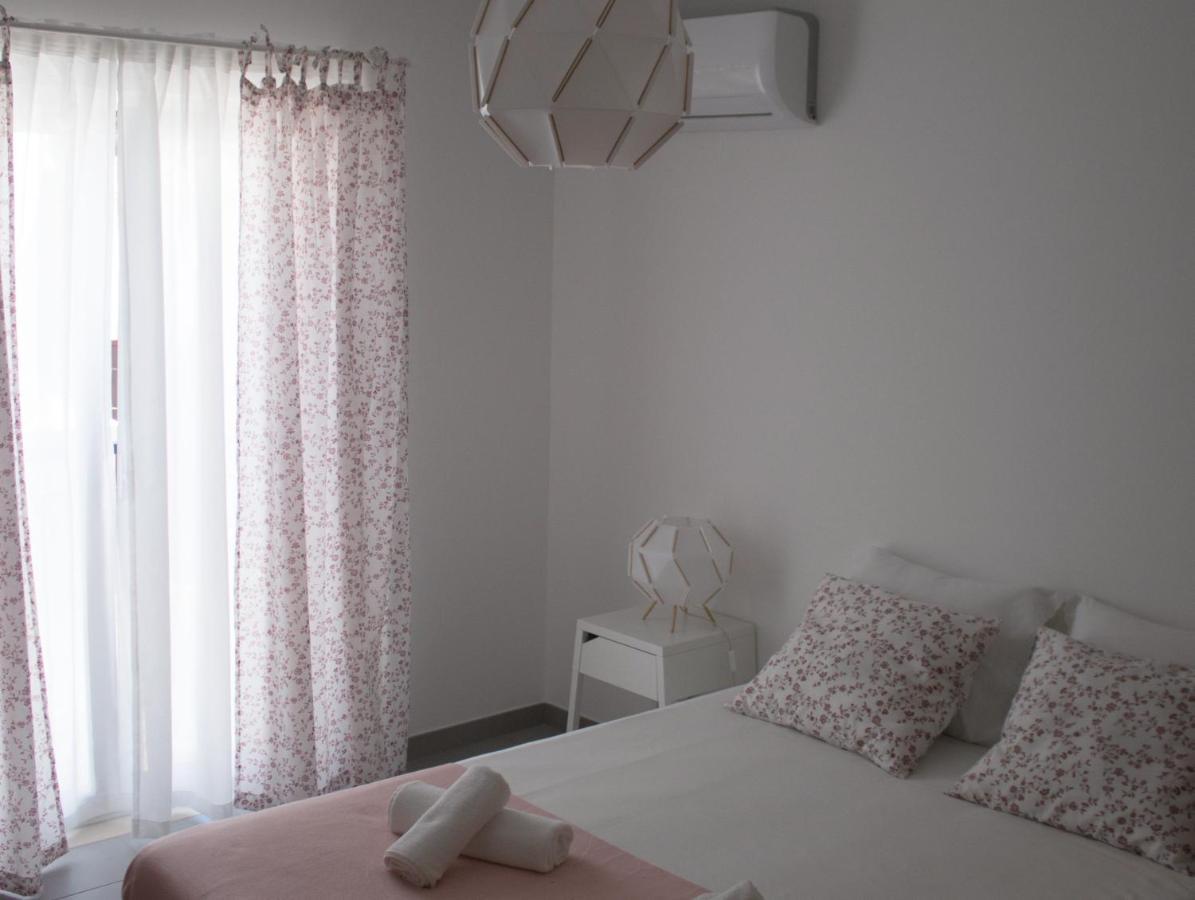 Almas Rooms Lagos Eksteriør bilde