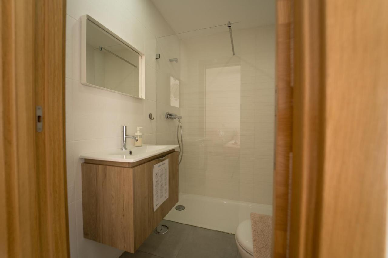 Almas Rooms Lagos Eksteriør bilde